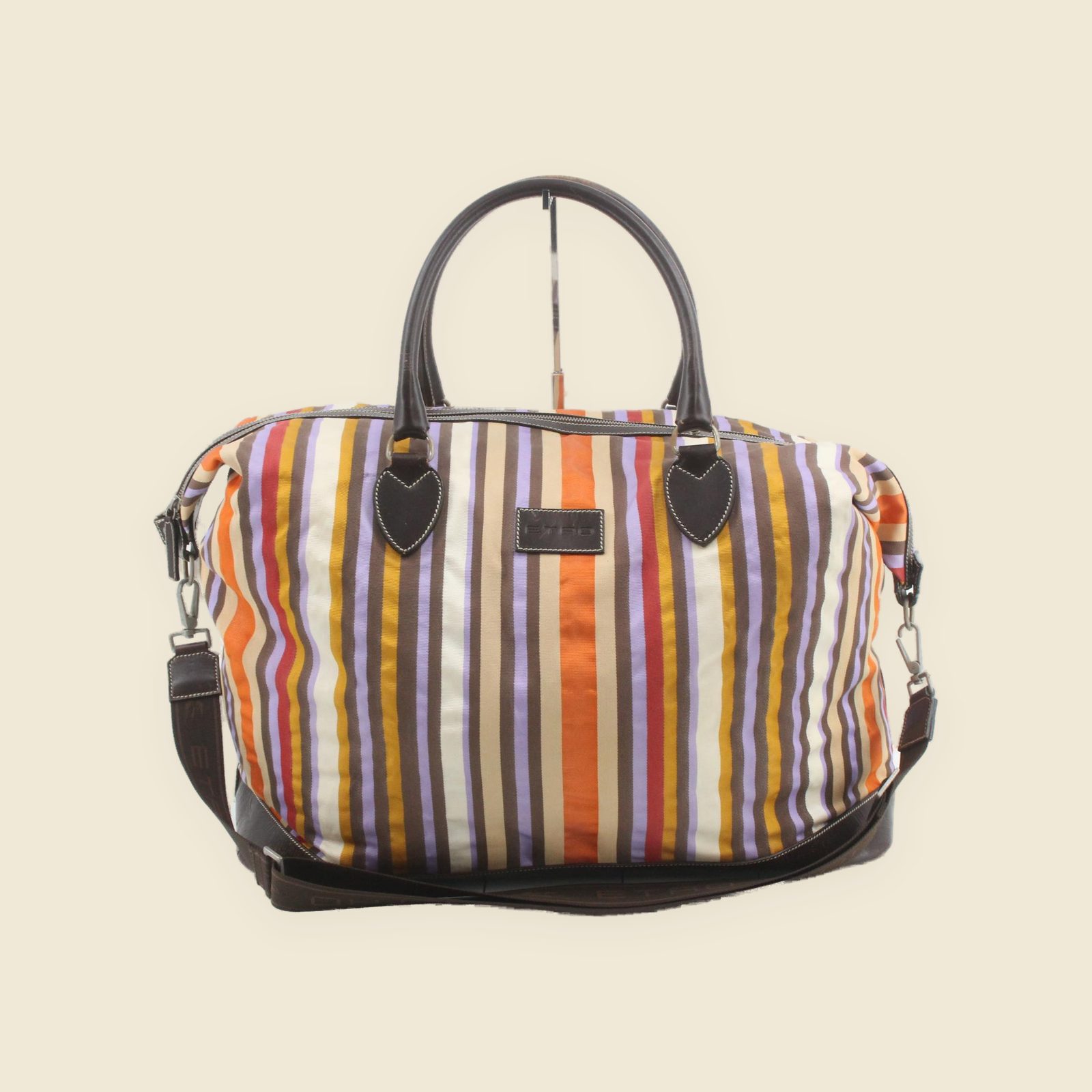 Borsa Boston Etro in tela a righe verticali multicolore, profili e fondo in pelle marrone, vista frontale