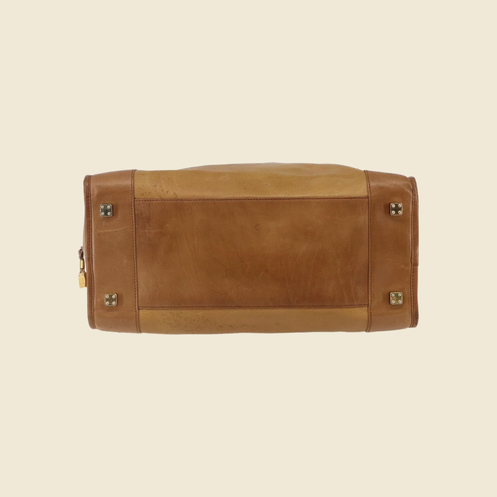 Borsa a mano Loewe in camoscio color cammello con profili in pelle scura, doppi manici e anagramma impresso, vista frontale — vista 4