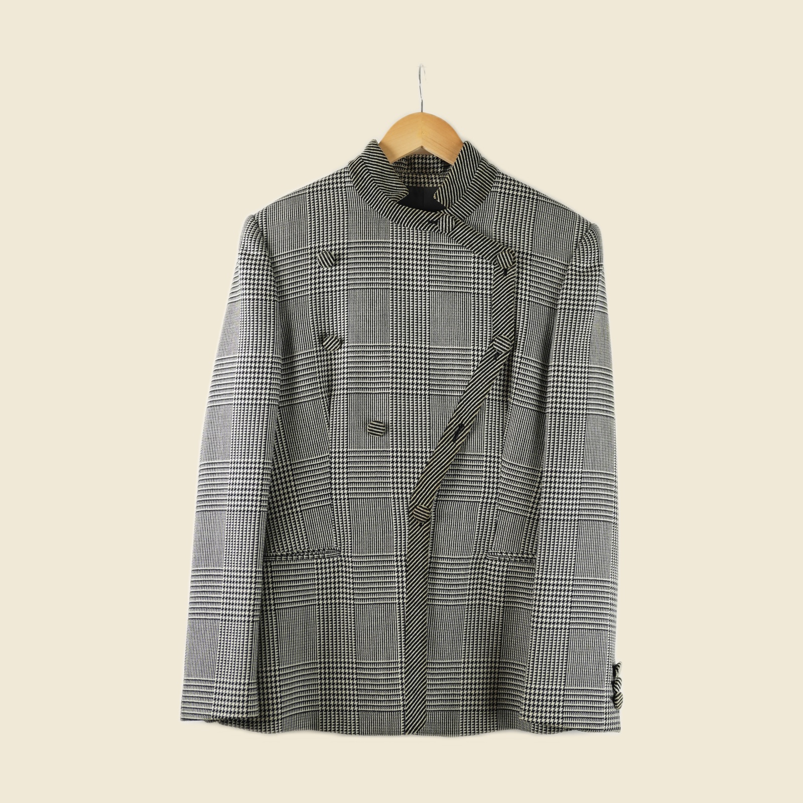 Giacca Giorgio Armani Borgo 21 con collo alla coreana in Principe di Galles