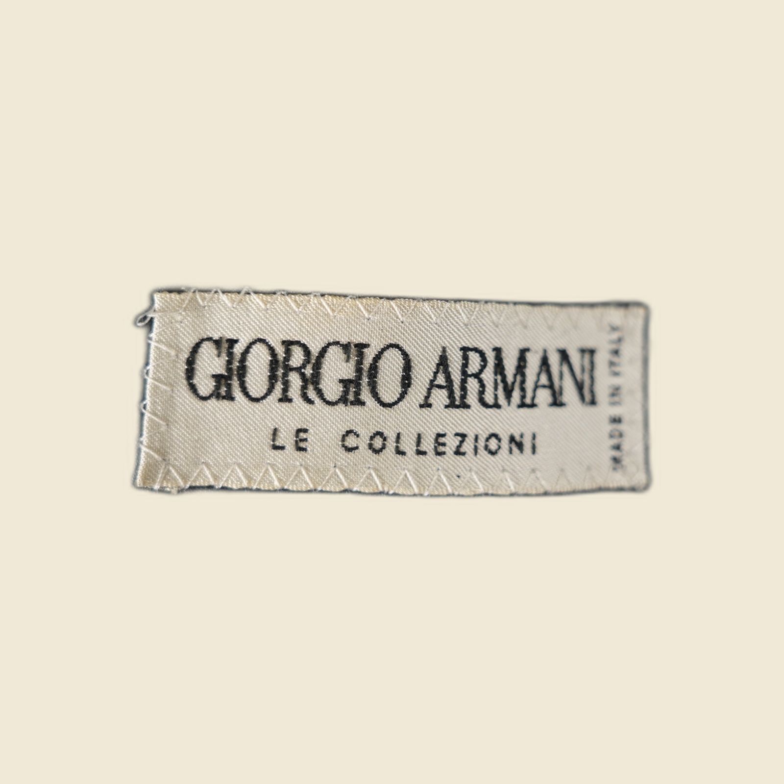 Giacca blu Armani Le Collezioni a tre bottoni — vista 2